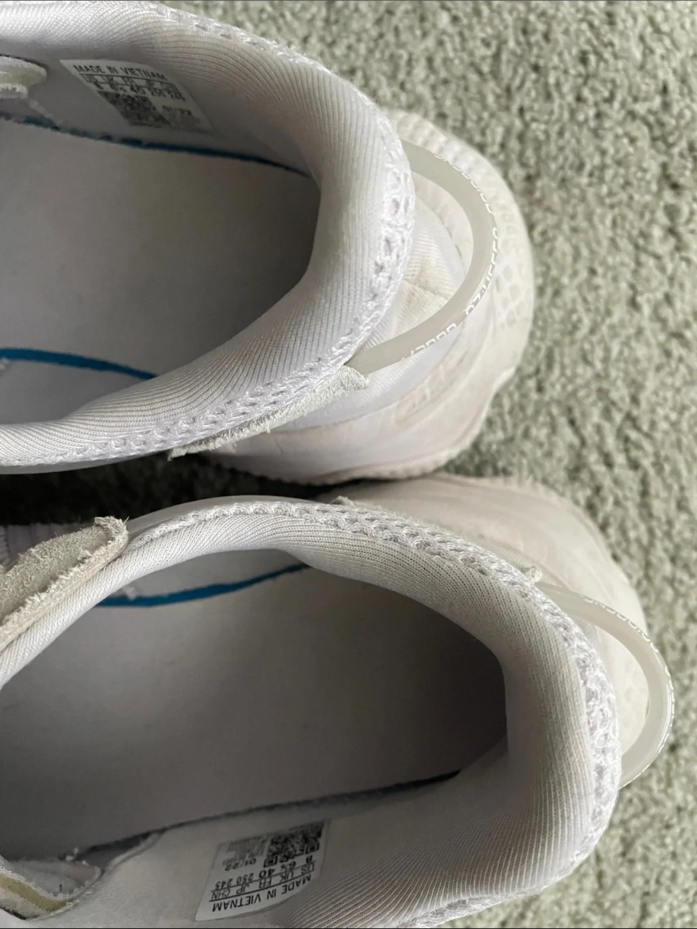 Adidas Ozweego Women's Sneakers